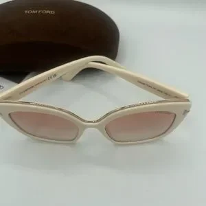 Tom Ford Sunglasses ivory / gradient Bordeaux FT0944. NWT Tom Ford | Accessories | Tom Ford Sunglasses Ivory Gradient  main image 2